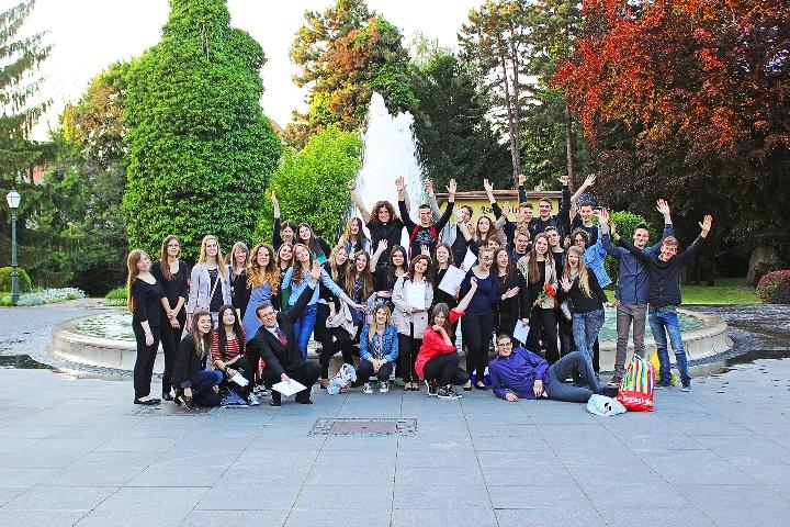 "Marko Marulić" High School Mixed Choir