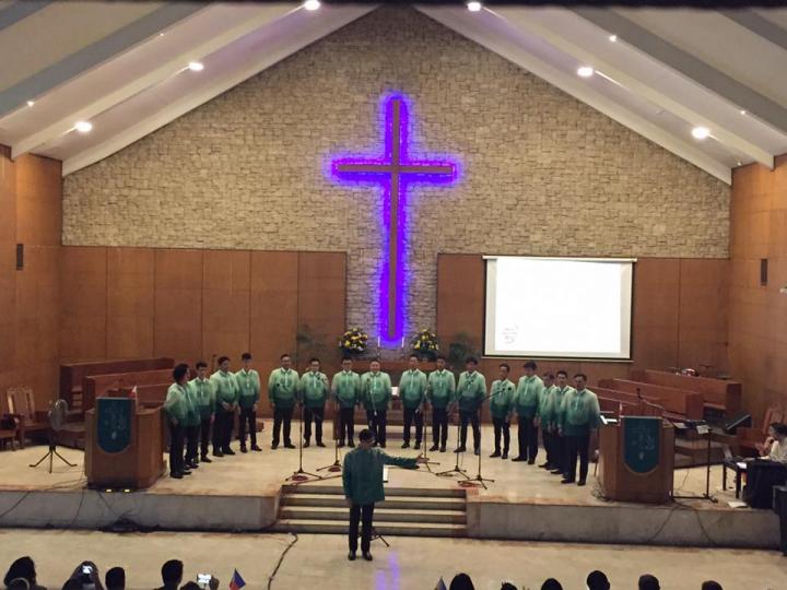 Koro de San Jose (All Male Choir)