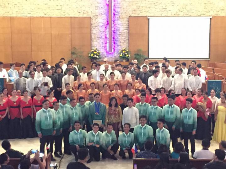 Koro de San Jose (All Male Choir)