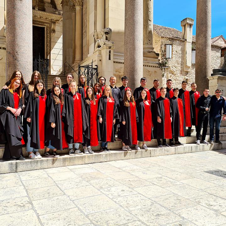 "Marko Marulić" High School Mixed Choir