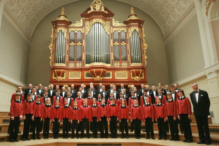 Chór Filharmonii Poznańskiej ,,Poznańskie Słowiki"  