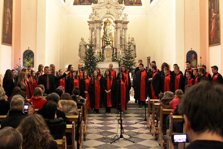 "Marko Marulić" High School Mixed Choir