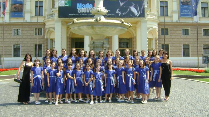 Children choir "The Stars"